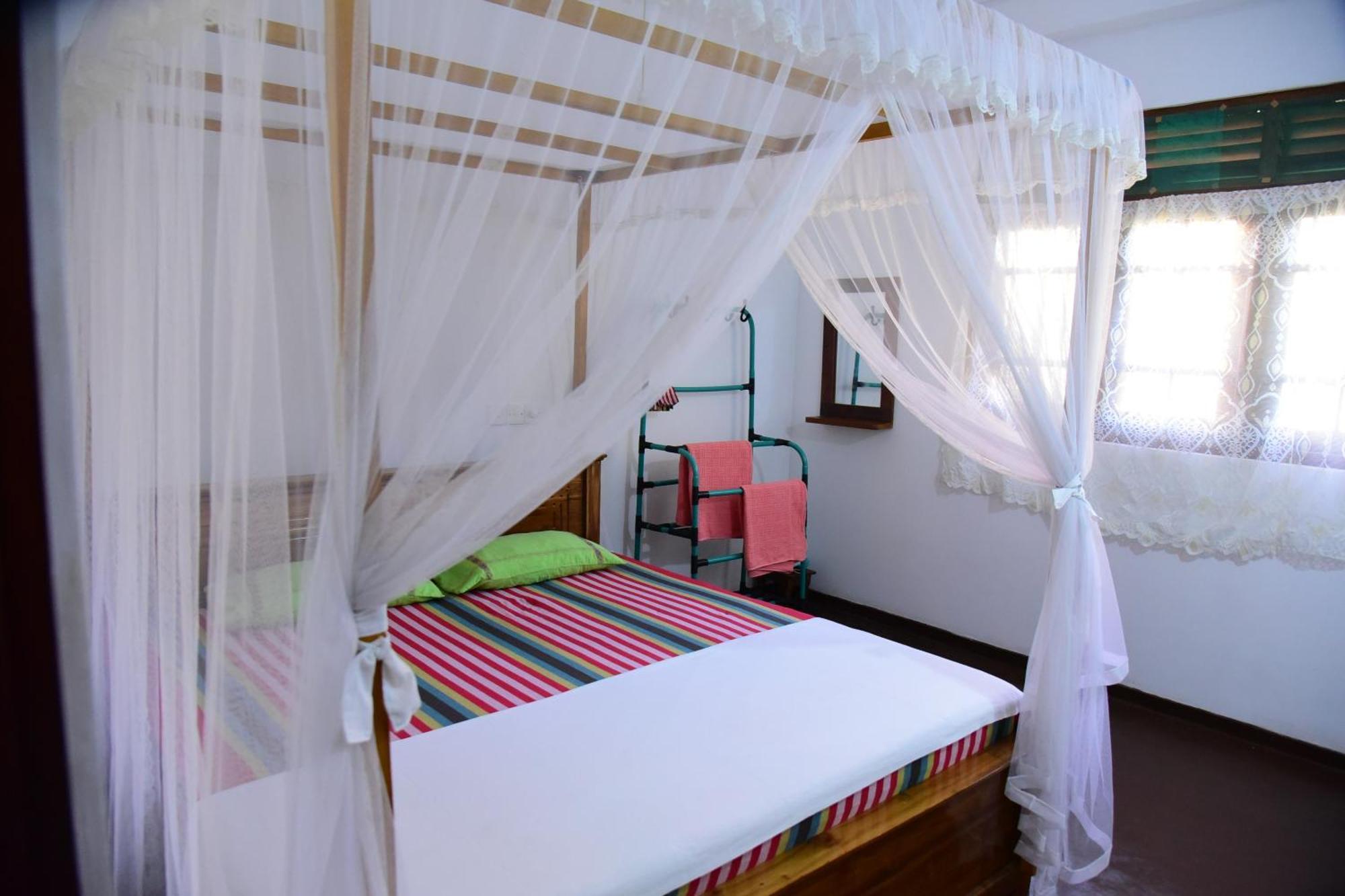 Sun Ground Villa Hikkaduwa Exterior foto